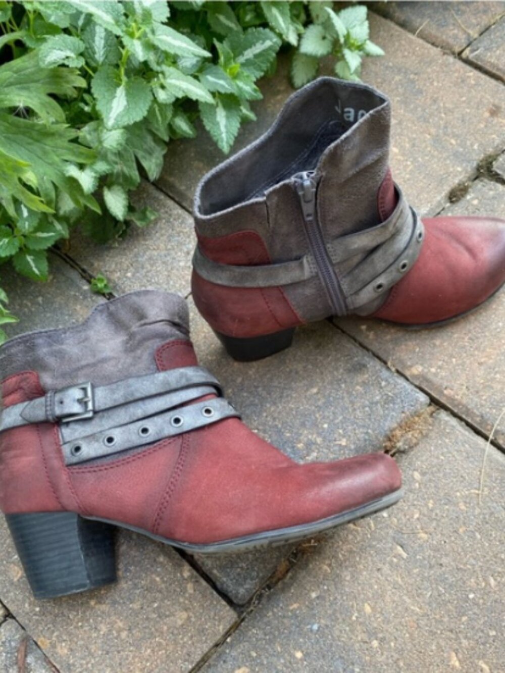 Jana "Soft Flex" Two-Tone Ankle Boots — Size 37.5 EU/6.5-7 US Summer